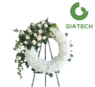تاج گل حلقه&zwnj;ای تبریک یا ترحیم